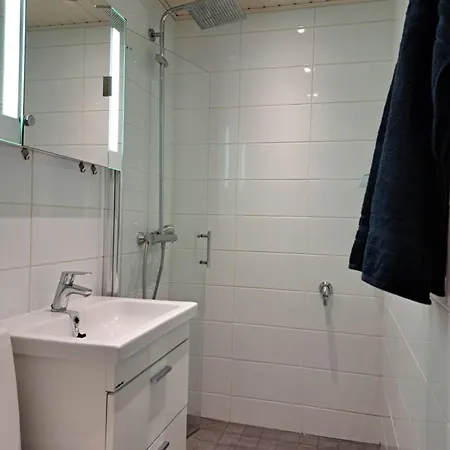 Hilla * ロヴァニエミ